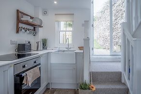 Brook Cottage - 1 Bedroom Cottage - Dale