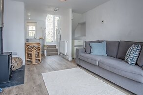 Brook Cottage - 1 Bedroom Cottage - Dale