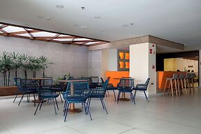 Verano Pajuçara by Tropicalis