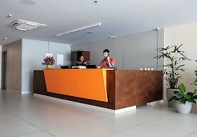 Verano Pajuçara by Tropicalis