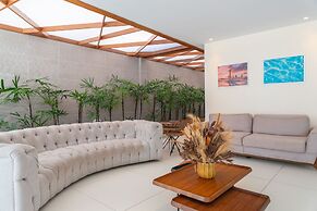 Verano Pajuçara by Tropicalis