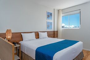 Verano Pajuçara by Tropicalis