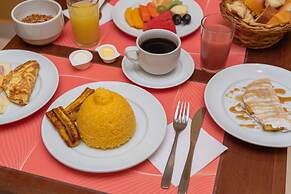 Verano Pajuçara by Tropicalis