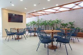 Verano Pajuçara by Tropicalis