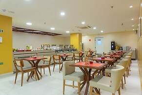 Verano Pajuçara by Tropicalis