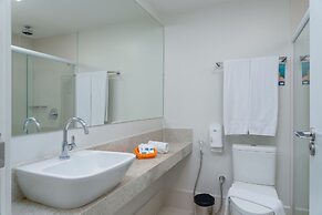 Verano Pajuçara by Tropicalis