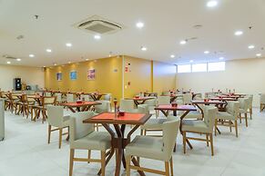 Verano Pajuçara by Tropicalis