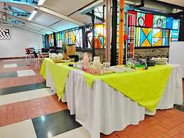 Hotel Torre del Viento Cali