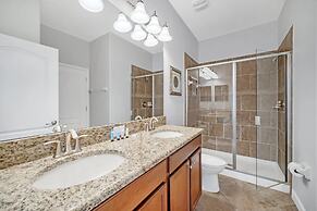 Spacious Home Near Disney