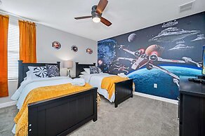 Spacious Home Near Disney