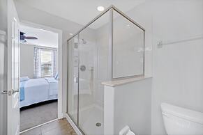 Spacious Home Near Disney