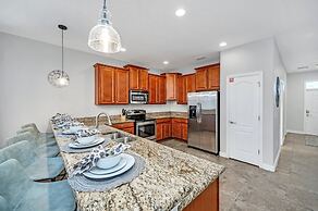 Spacious Home Near Disney