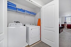 Spacious Home Near Disney