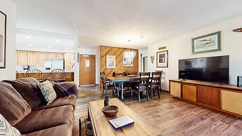 Aspen Creek #215 - Hot Tubs, Near Golf & Hiking