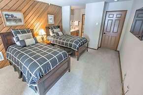 Aspen Creek #225 - Hot Tub & Pool, Near Skiing!