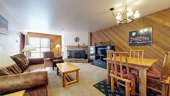 Aspen Creek Shared Amenities - Near Hiking!