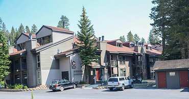 Chamonix #093 - Near Skiing, Hiking & More!