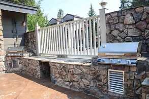 Chamonix #093 - Near Skiing, Hiking & More!