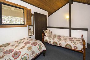 La Vista Blanc #22 - Near Shuttle, BBQ & Pool