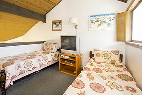 La Vista Blanc #22 - Near Shuttle, BBQ & Pool