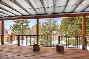 Lakeview Tree House