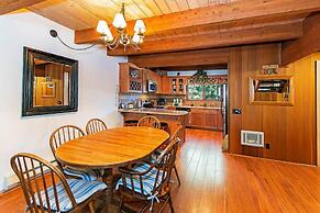 Winterset #02 - Shared Hot Tub & Pool!