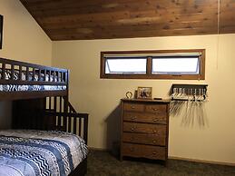 Winterset #02 - Shared Hot Tub & Pool!