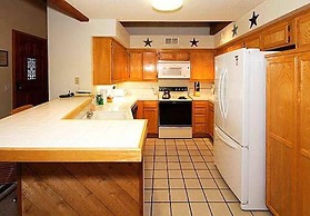 Snowcreek #630 - Near Lakes & Golf!