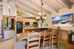 Waters Edge Oasis Shared Pool & Pier Access