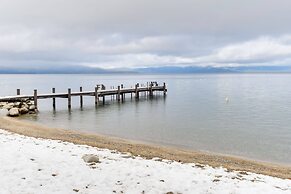 Waters Edge Oasis Shared Pool & Pier Access