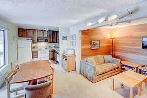 Sherwin Villas #63 - Private Deck & Near Lakes