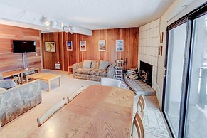 Sherwin Villas #63 - Private Deck & Near Lakes