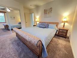 Mauna Lani Fairways Walk to the Beach!