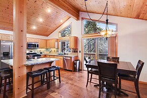 Quaking Cabin Gas BBQ & Amenities Access!