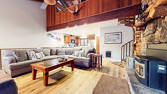 Mammoth Pines #02 - Year-round Activities!