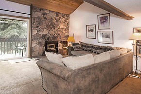 Snowcreek #059 - Near Shuttle & Activities