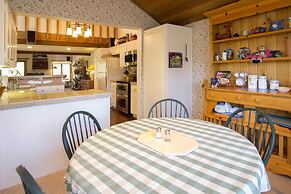 Snowcreek #418 - Near Trails & Shopping