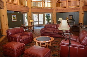 Sunstone #131 - Shared Pool, Hot Tub & BBQ