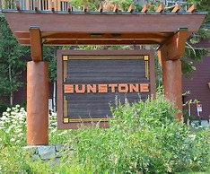 Sunstone #131 - Shared Pool, Hot Tub & BBQ