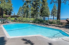 Waters Edge Jewel w/ Lake Views HOA Access!
