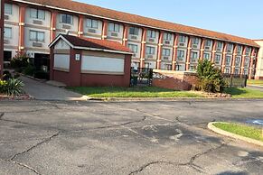 Broadway Inn & Suites OKC