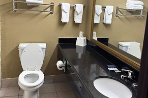 Broadway Inn & Suites OKC