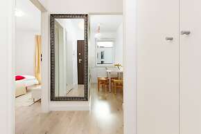 Apartment Harmonia Oliwska by Renters