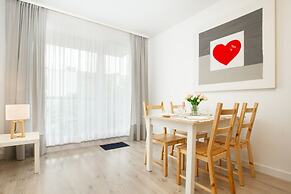 Apartment Harmonia Oliwska by Renters