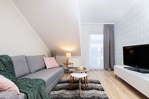Apartment Jana Kochanowskiego by Renters