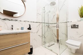 Apartment Jana Kochanowskiego by Renters