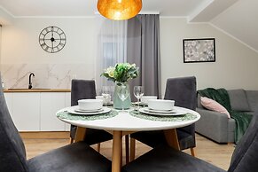 Apartment Jana Kochanowskiego by Renters