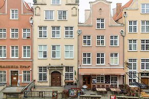 Apartments Old Town Piwna by Renters