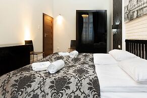 Apartments Old Town Piwna by Renters