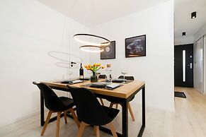 Westerplatte Apartment by Renters